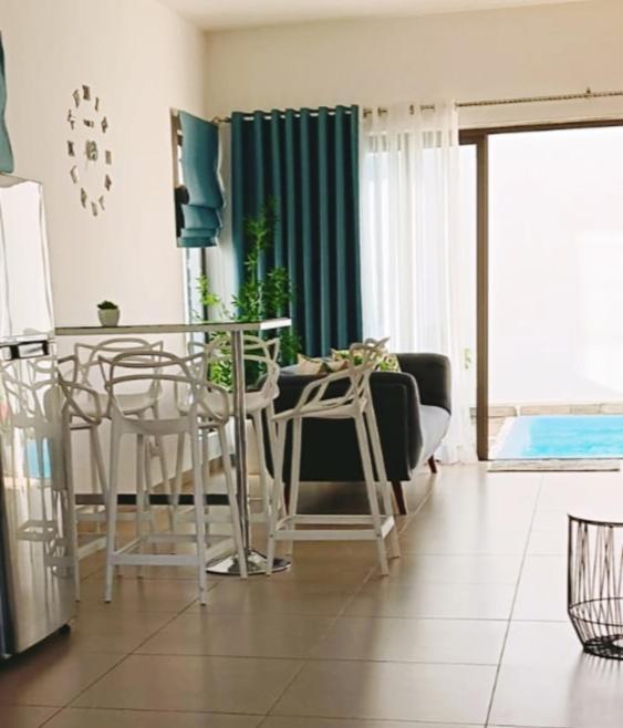 3Bed Villa With Private Pool And Rooftop With A Sea View In Flic-En-Flac, Mauritius Exterior photo